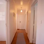 Cozy And Quiet 3-bedroom Flat Appartement